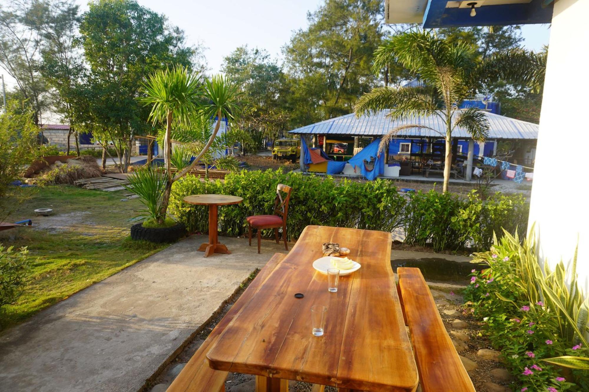 Club Monet Beachfront Resort By Cocotel Cabangan 외부 사진