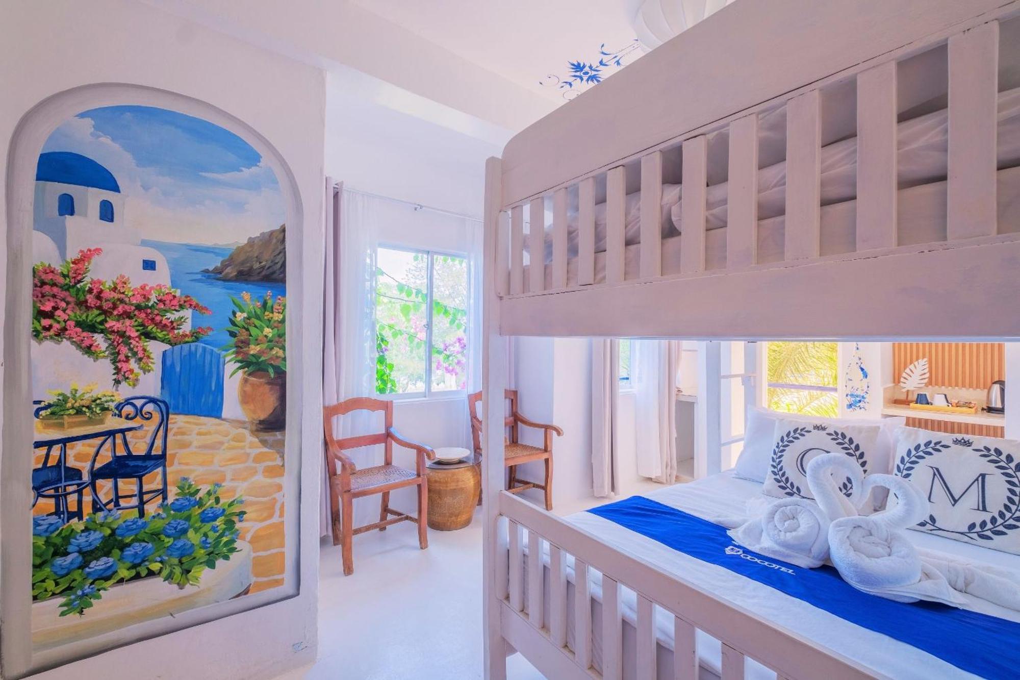 Club Monet Beachfront Resort By Cocotel Cabangan 객실 사진