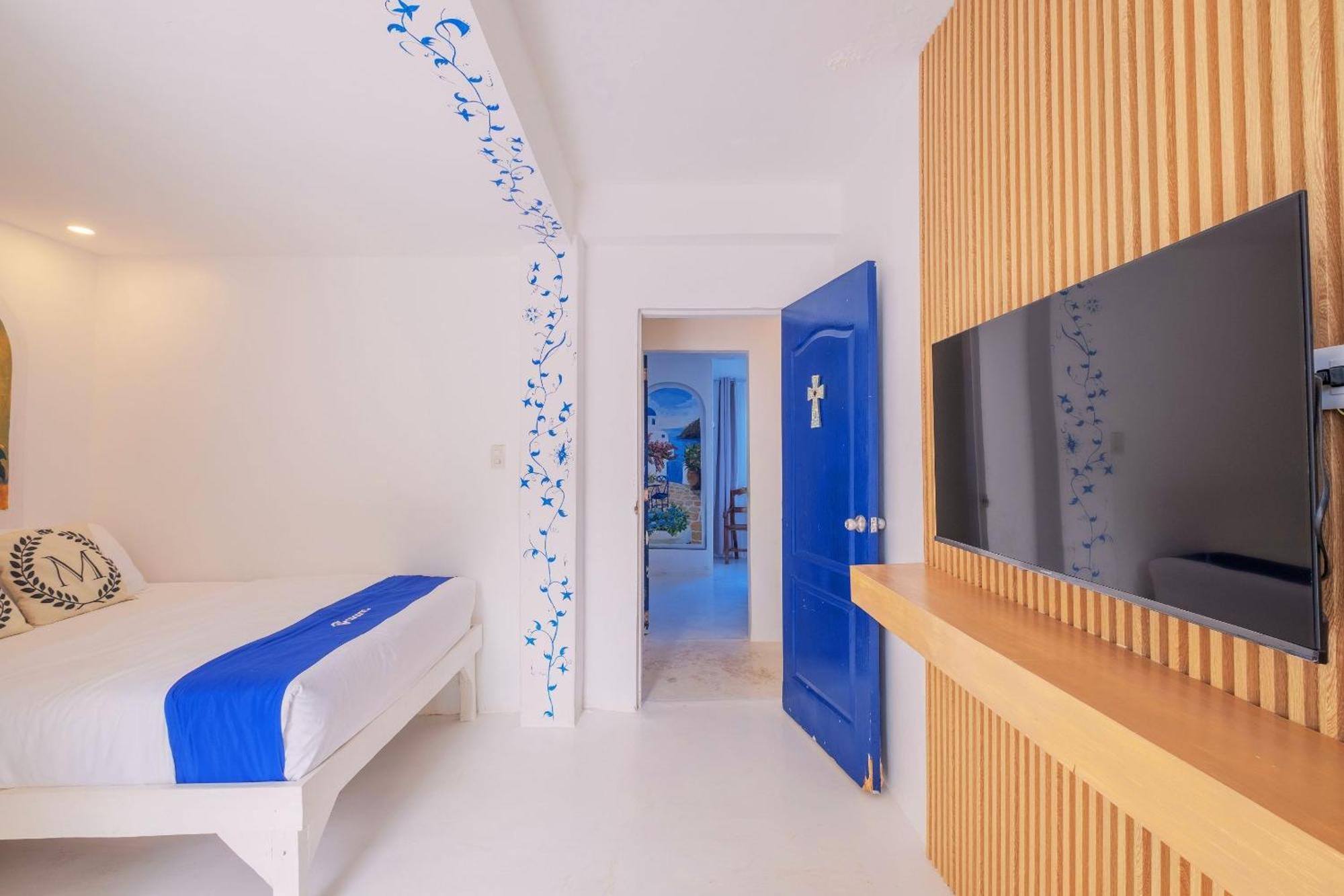 Club Monet Beachfront Resort By Cocotel Cabangan 객실 사진